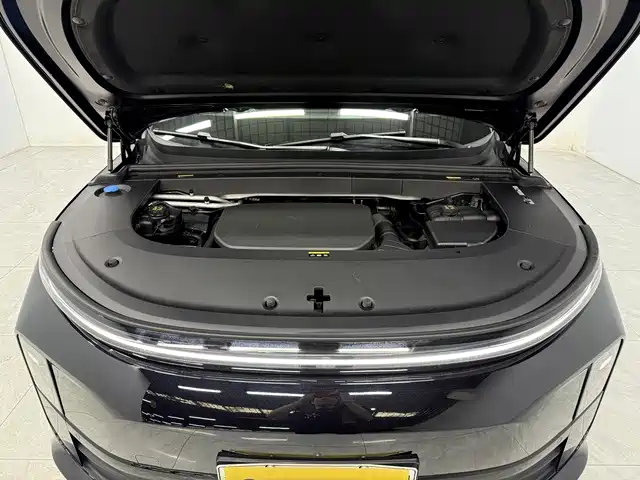 Li Auto Li L6 — миниатюра 10