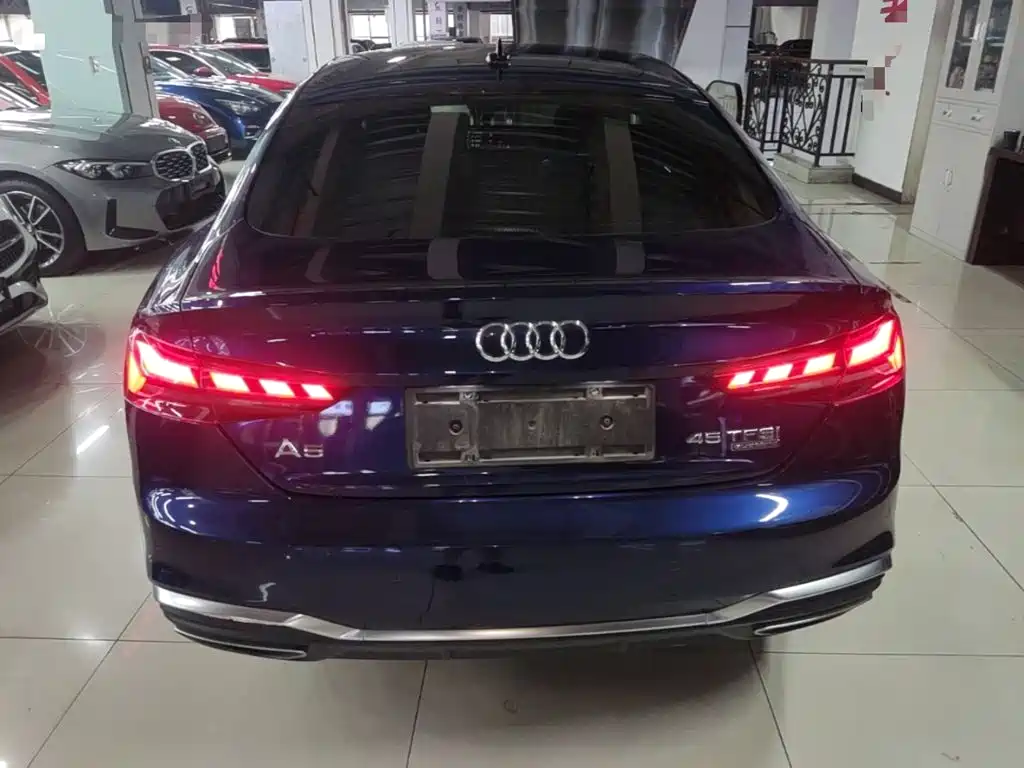 Audi A5 (Import) — миниатюра 6