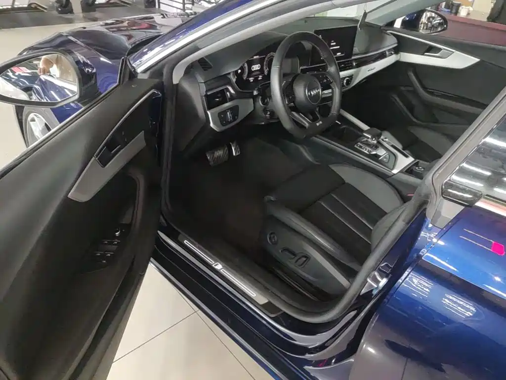 Audi A5 (Import) — миниатюра 16