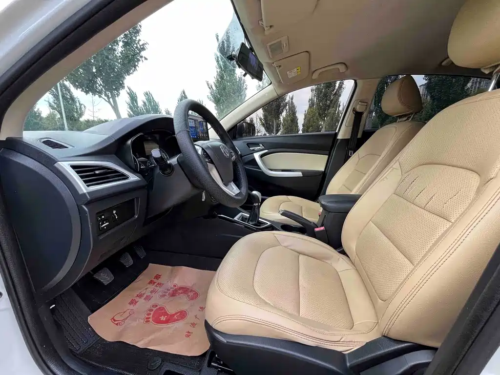 Changan V7 — миниатюра 4