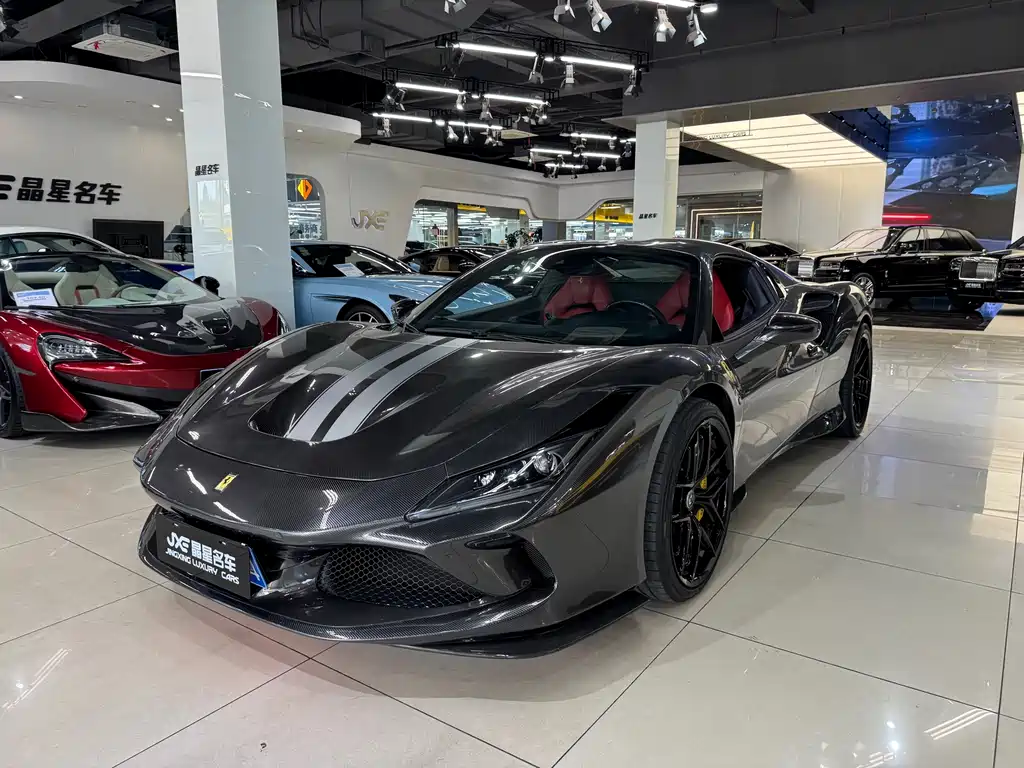 Купить Ferrari F8
