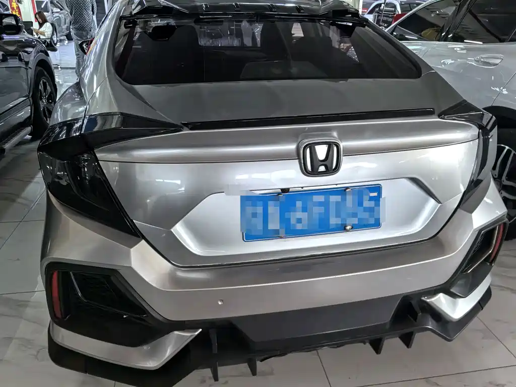 Honda Civic — миниатюра 5