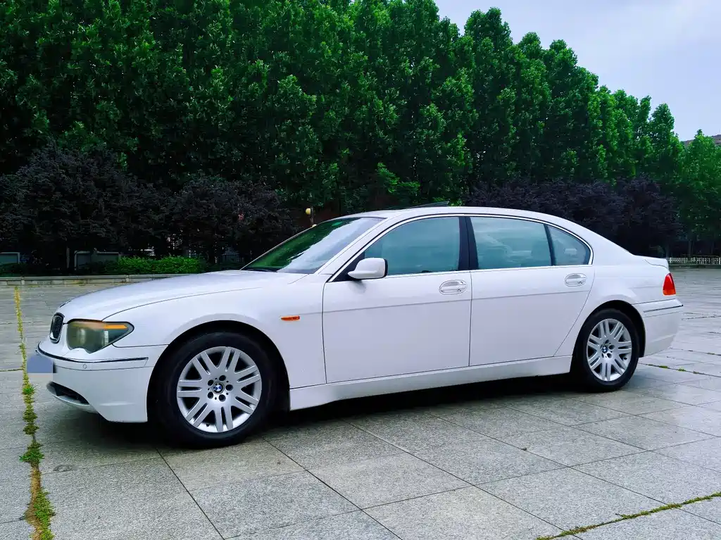 BMW 7 Series 7 2005 730Li