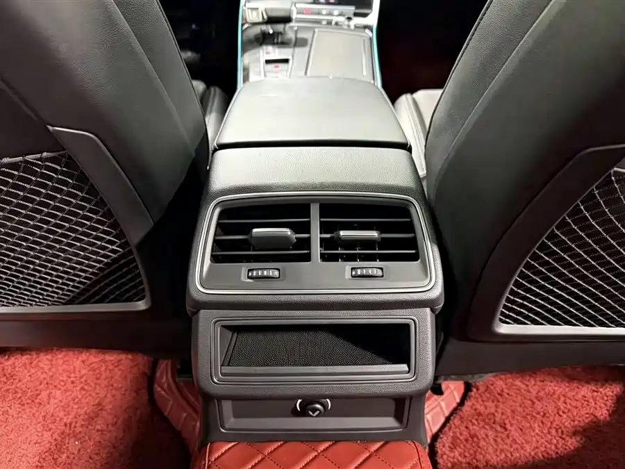 Audi A6L — миниатюра 13