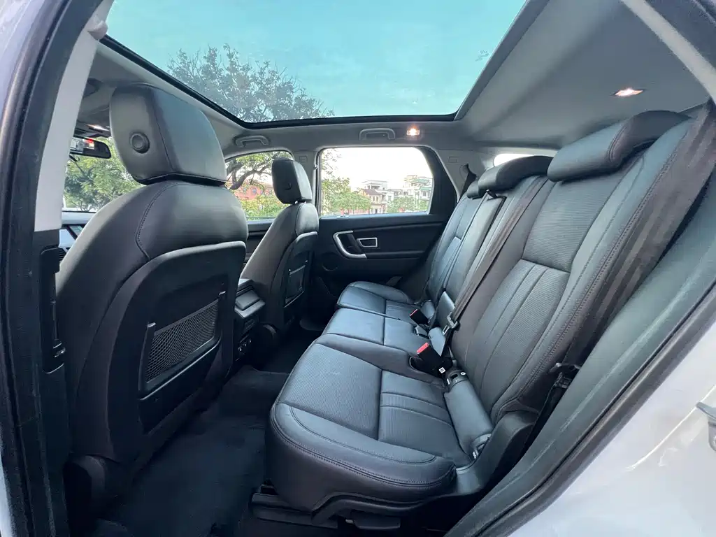 Land Rover Discovery Sport — миниатюра 6