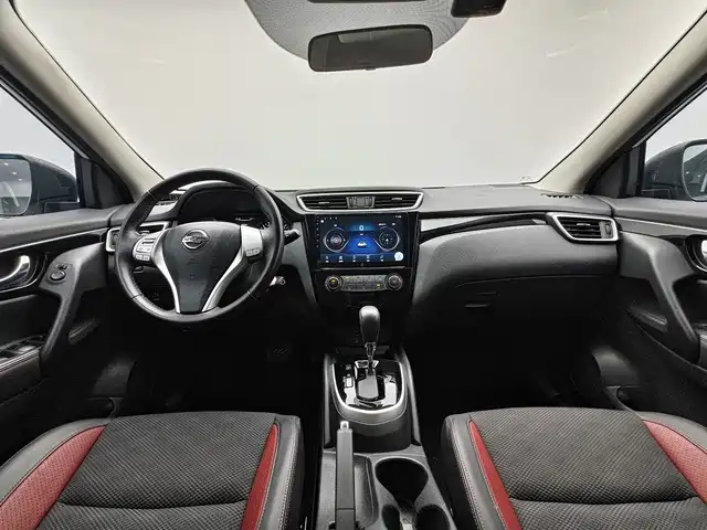 Nissan Qashqai — миниатюра 5