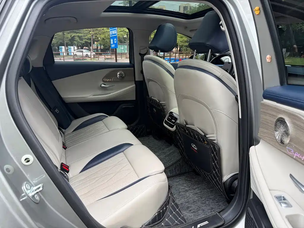 Chery Arrizo 8 — миниатюра 15
