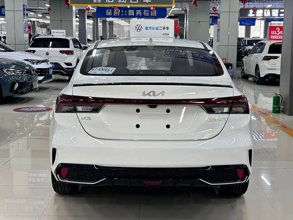KIA K3