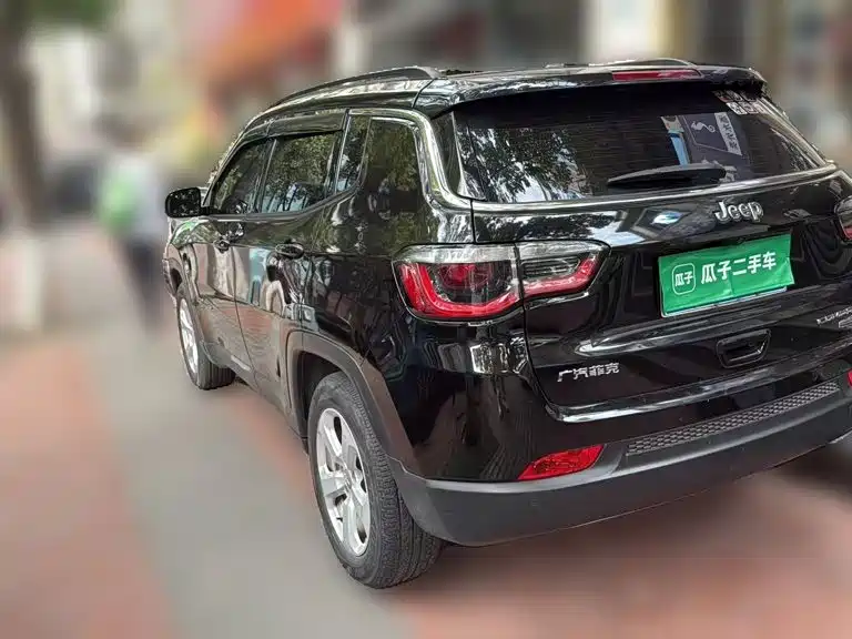 Jeep Compass — миниатюра 4