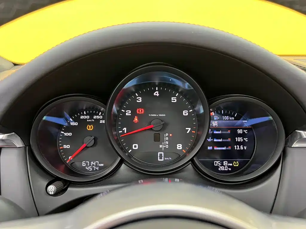 Porsche Macan — миниатюра 17