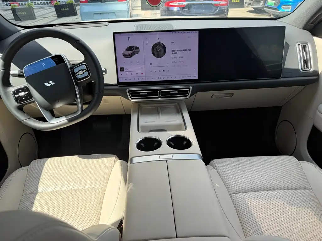 Li Auto Li L6 — миниатюра 10