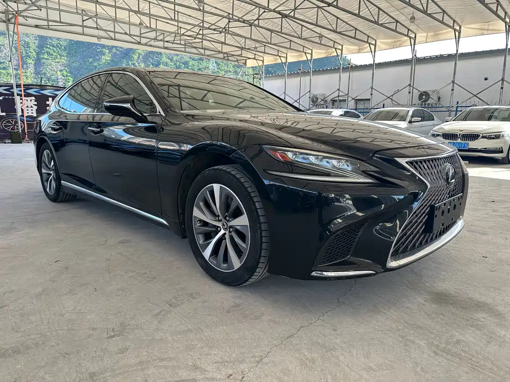 Lexus LS 2018 350 V