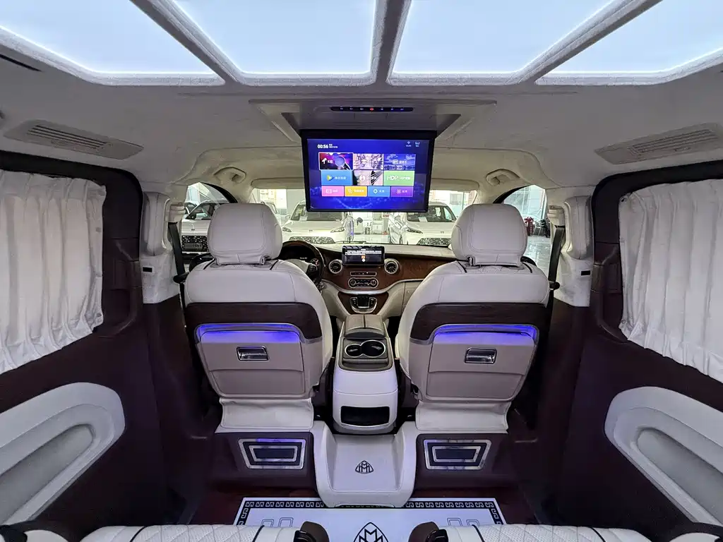 Mercedes-Benz Vito — миниатюра 10
