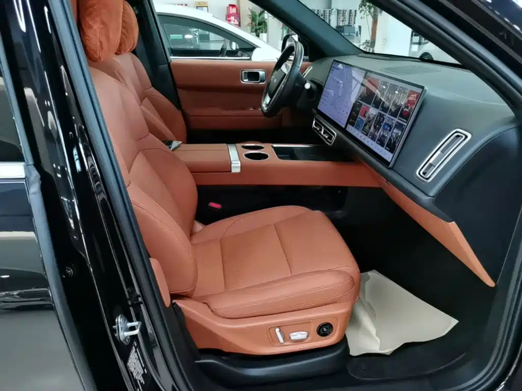 Li Auto Li L6 — миниатюра 25