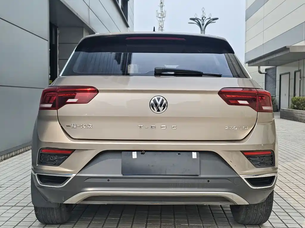 Volkswagen T-Roc — миниатюра 6