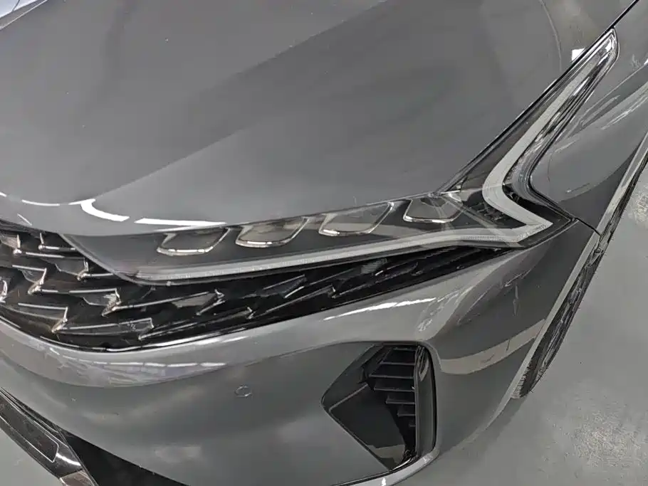 Kia K5 — миниатюра 5