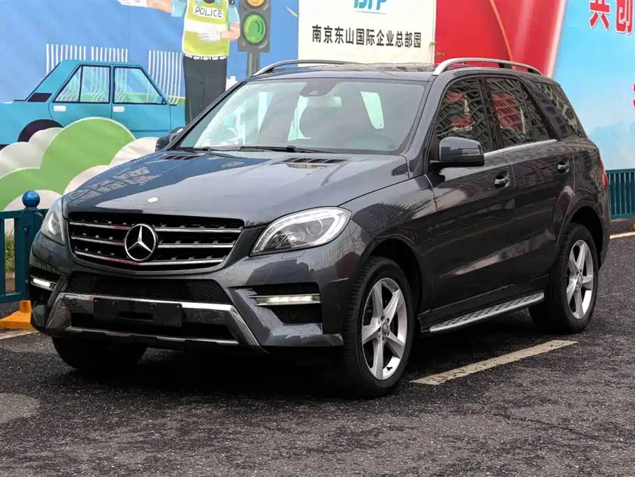 Mercedes-Benz M-Class 2014