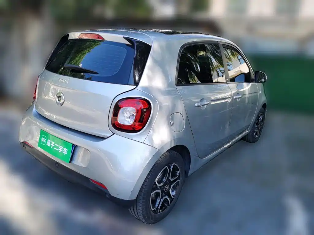 smart Smart Forfour — миниатюра 6