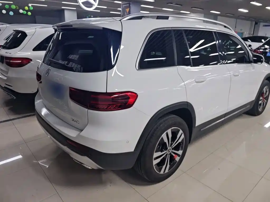 Mercedes-Benz GLB — миниатюра 6