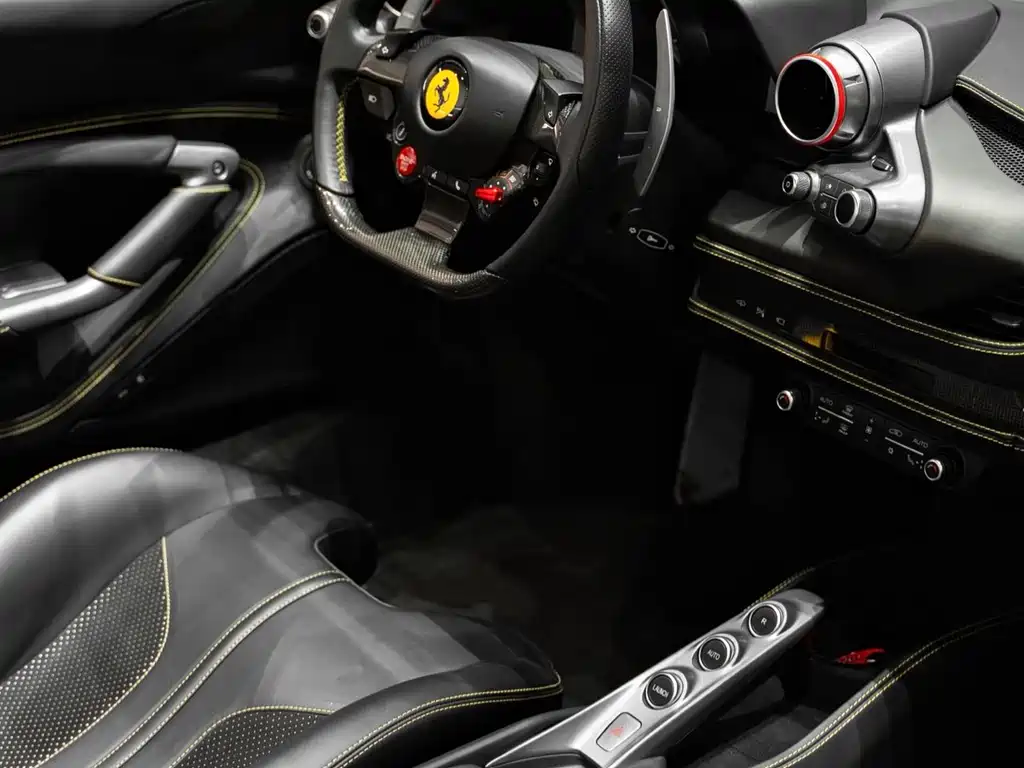 Ferrari F8 — миниатюра 13
