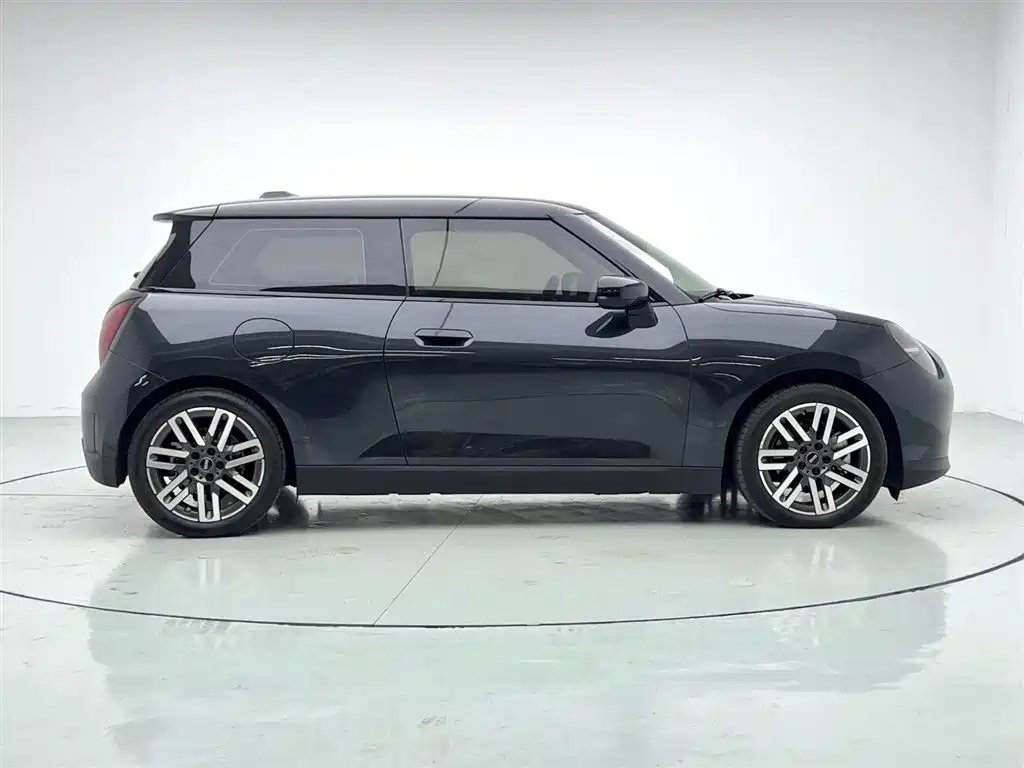 MINI ELECTRIC  COOPER