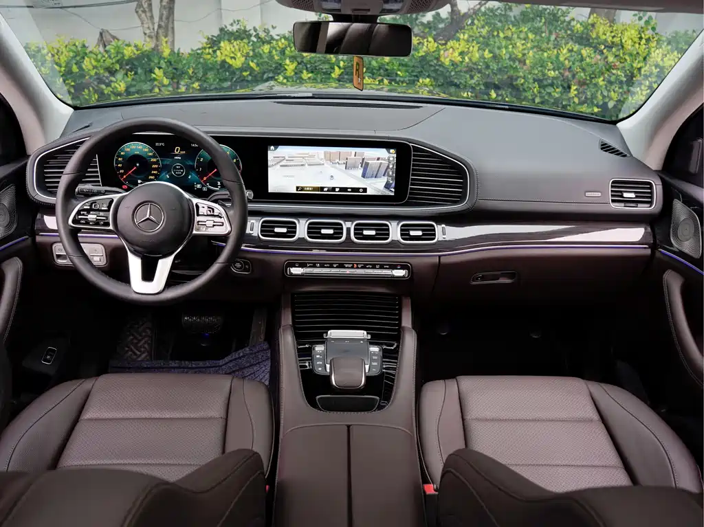 Mercedes-Benz GLE (Import) — миниатюра 19