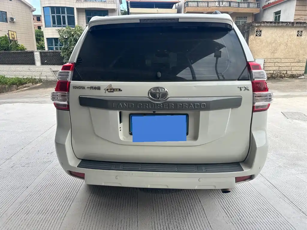 Toyota Prado — миниатюра 6