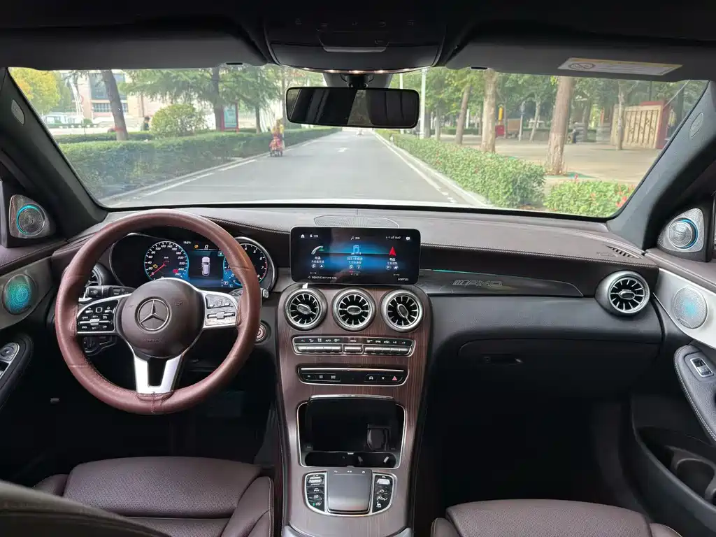 Mercedes-Benz GLC — миниатюра 6