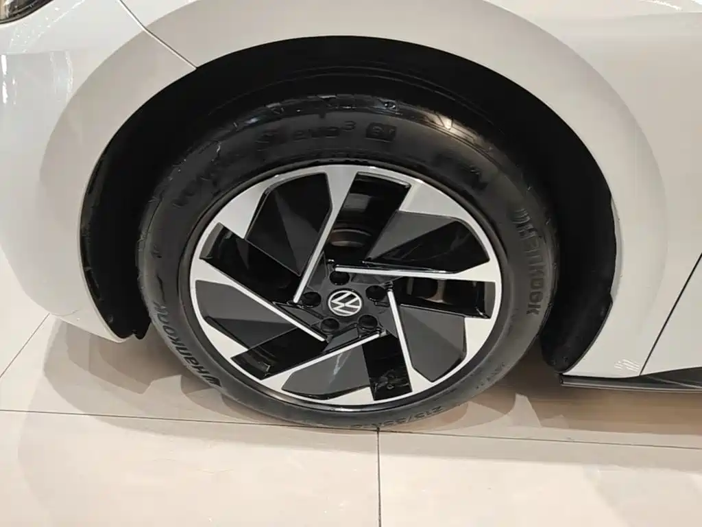 Volkswagen ID.3 — миниатюра 23