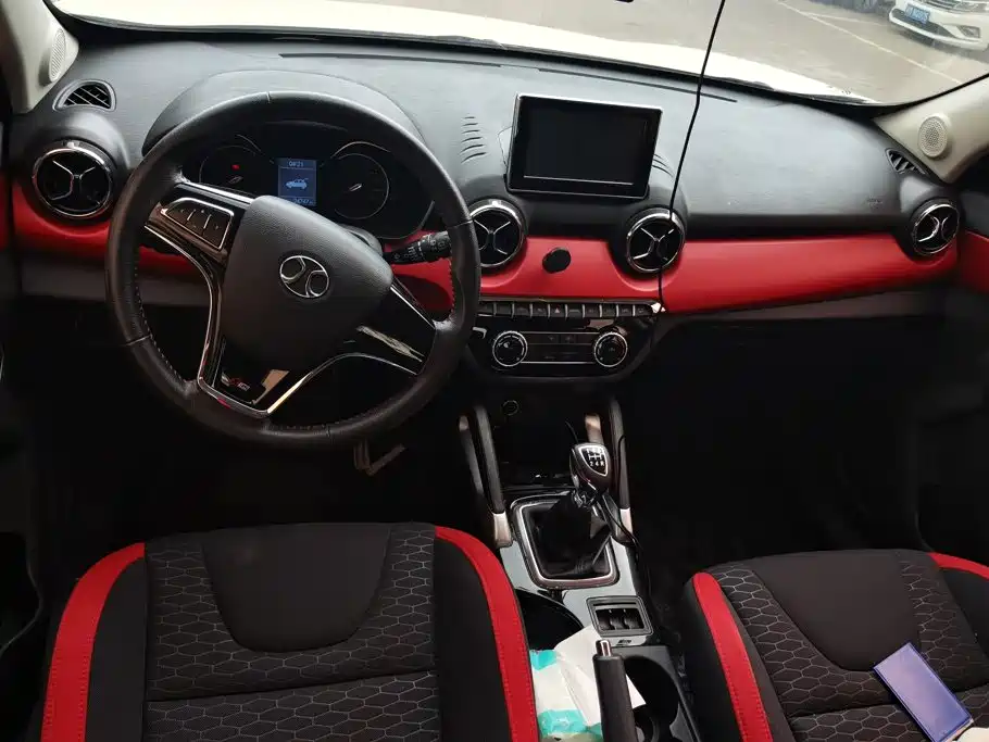 BAIC Senova X35 — миниатюра 12