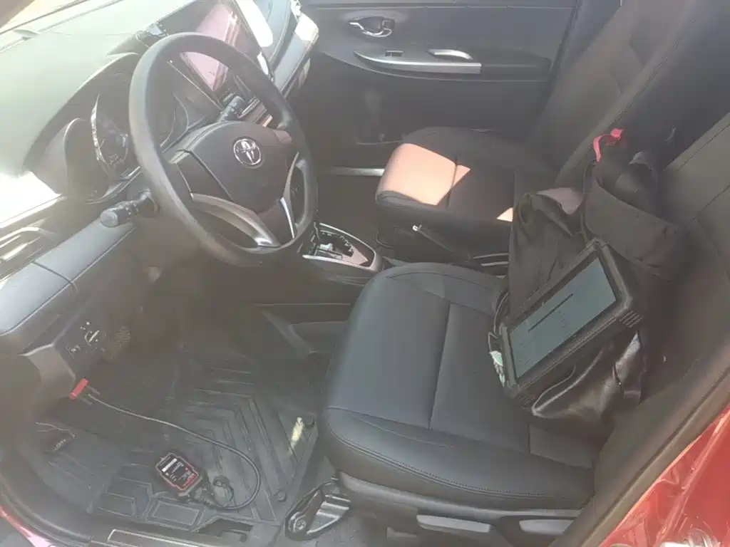 Toyota Yaris L — миниатюра 15