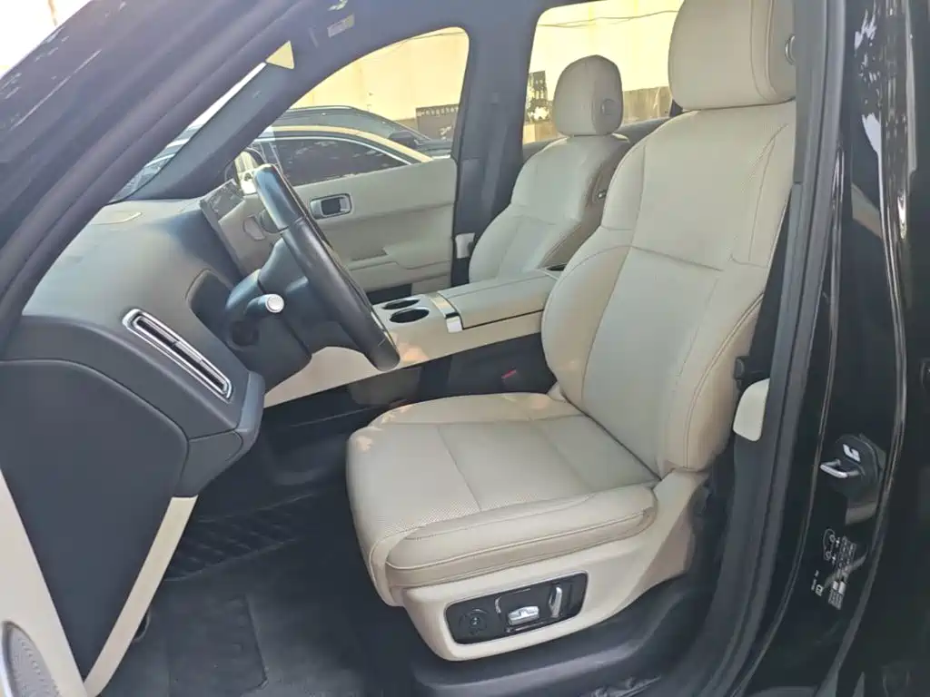 Li Auto Li L8 — миниатюра 15