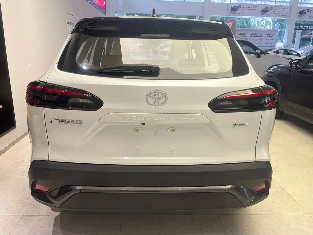 Toyota Frontlander — фотографии объявления, Фото 11