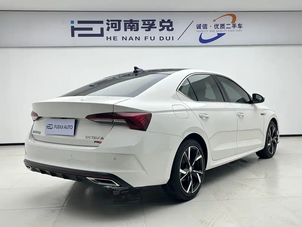 Skoda Octavia 2022 PRO TSI280 Premium