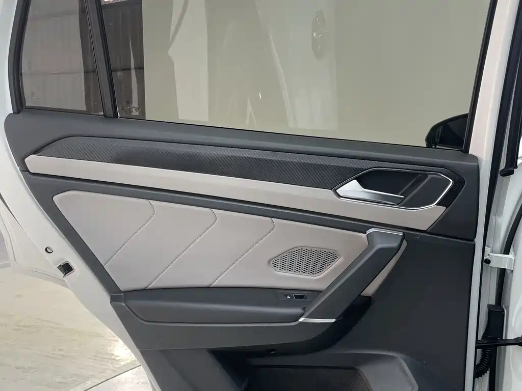 Volkswagen Tayron — миниатюра 8