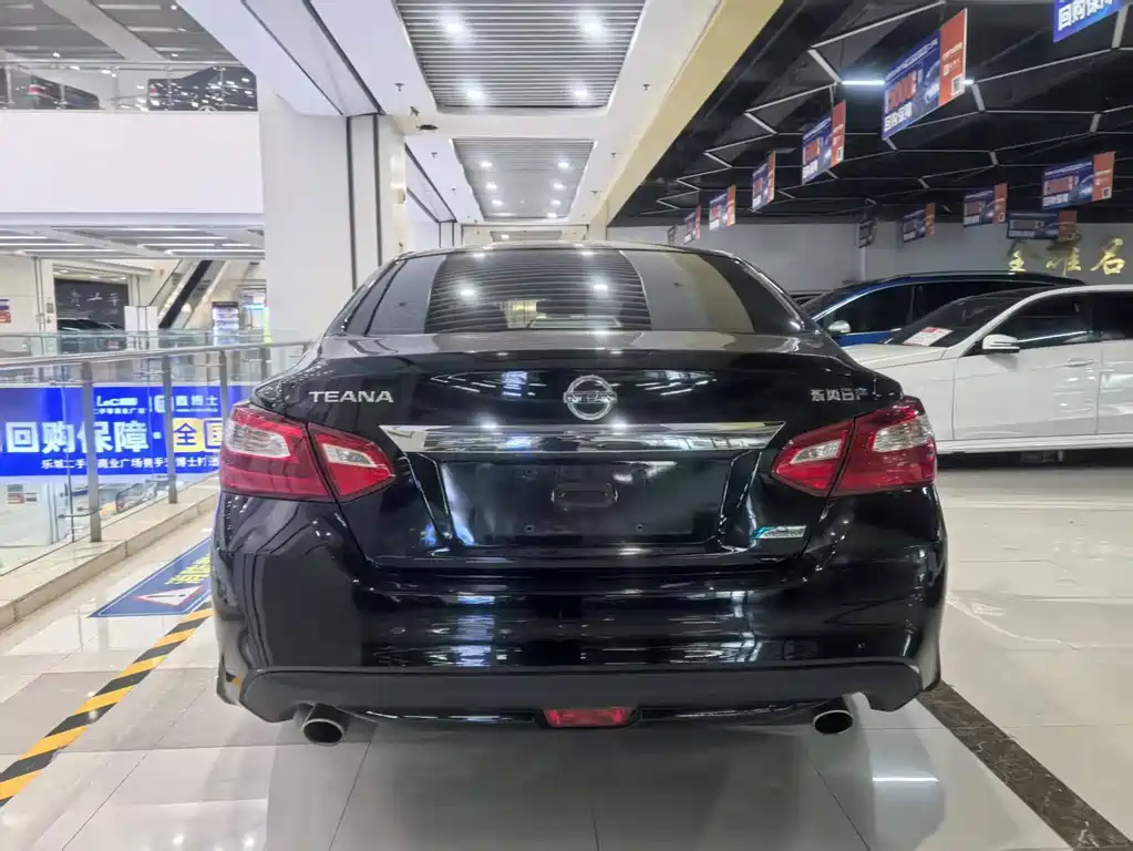 Nissan Teana — миниатюра 5