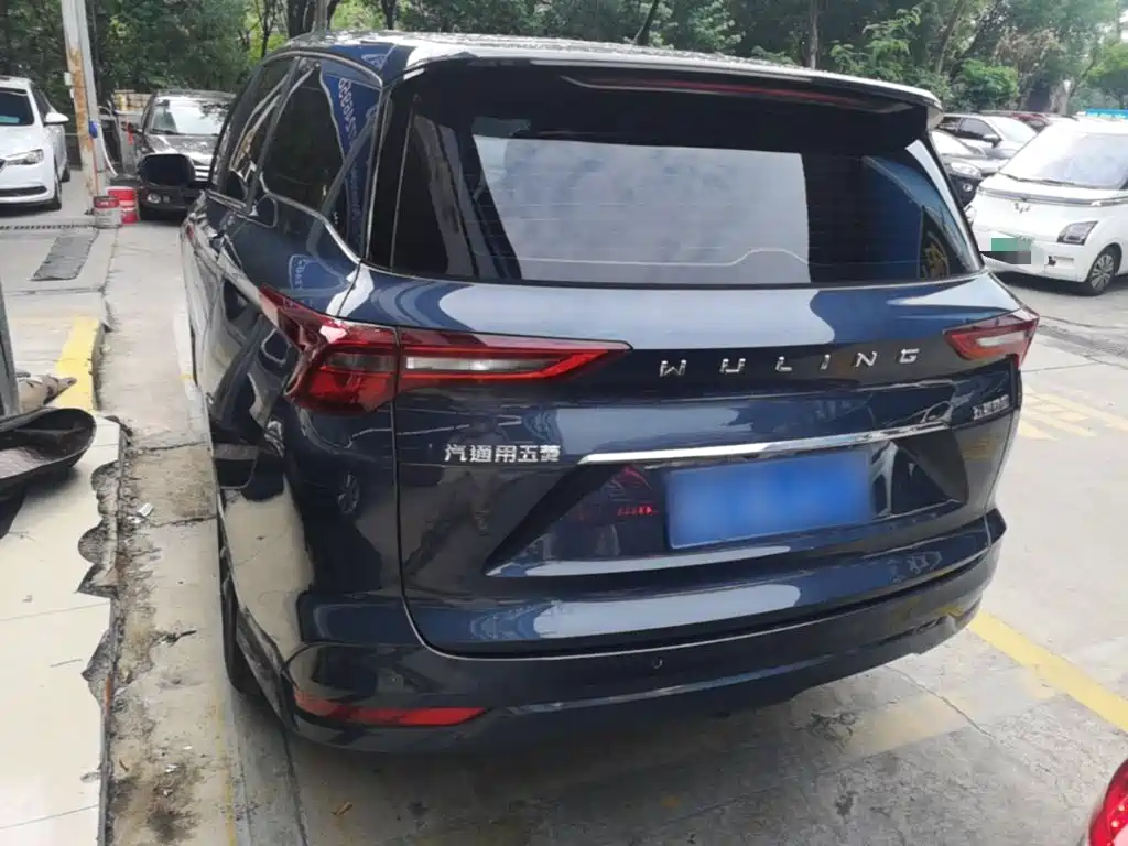Wuling Victory — миниатюра 5