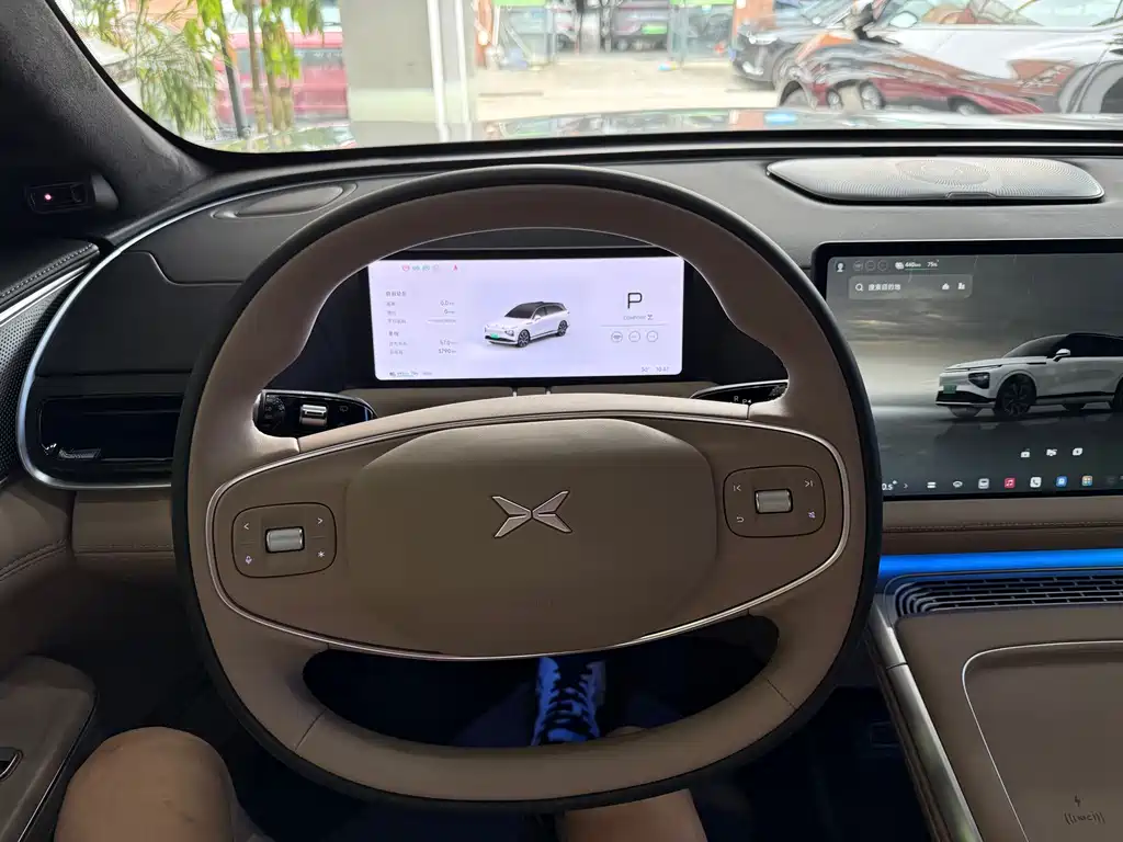 XPeng G9 — миниатюра 10