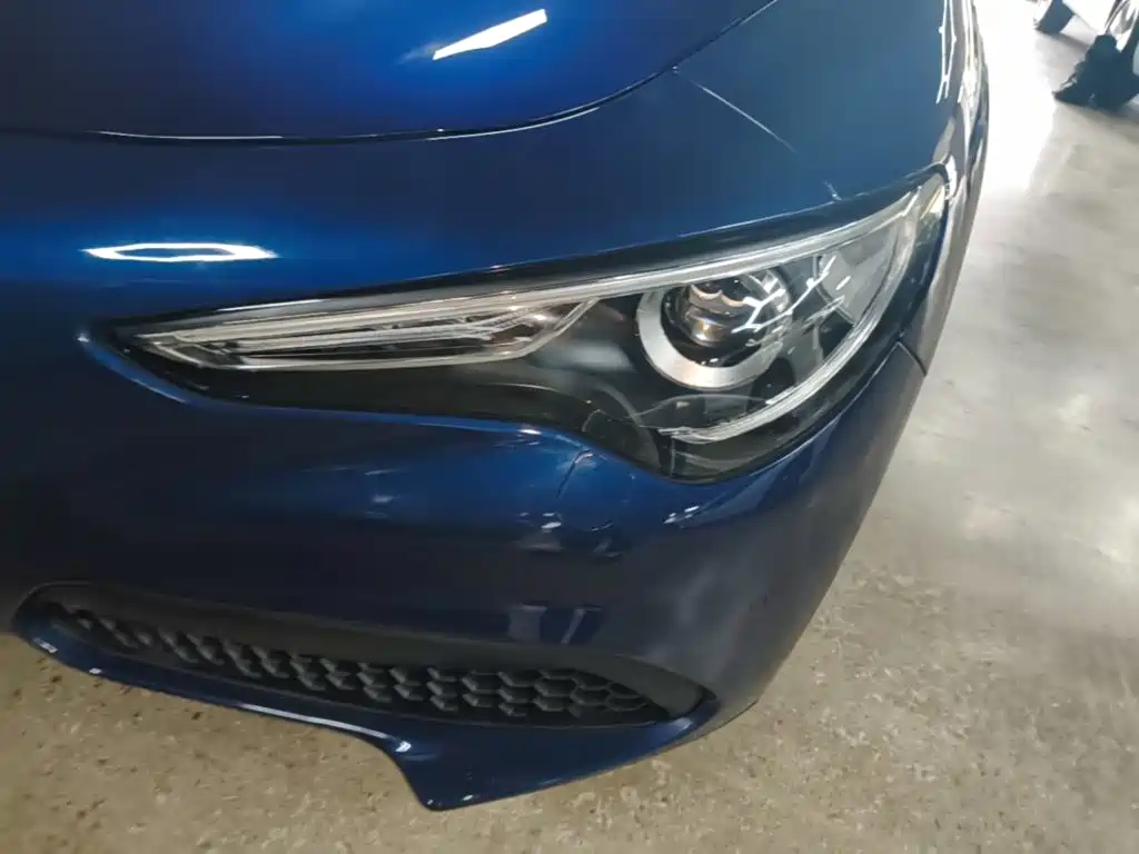Alfa Romeo Stelvio — миниатюра 24