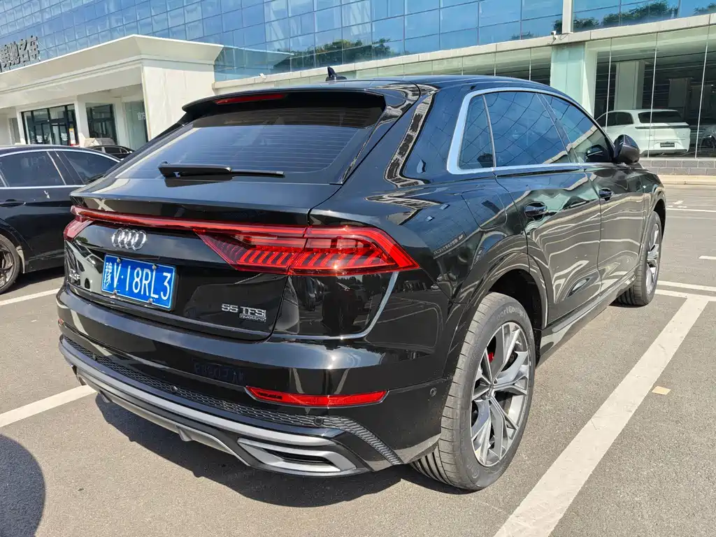 Audi Q8 — миниатюра 4