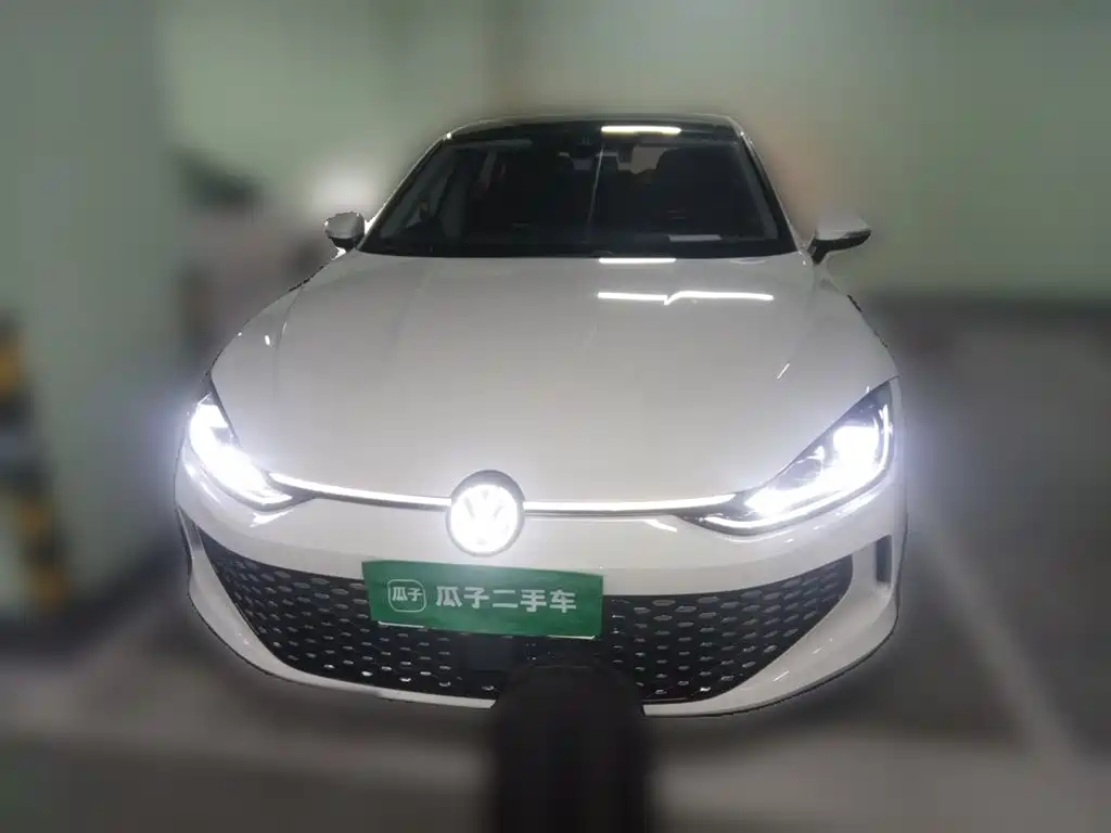 Volkswagen Lamando — миниатюра 2
