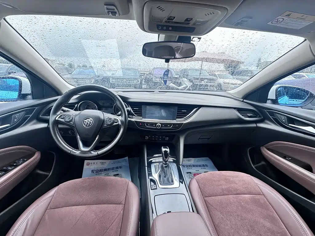 Buick Regal — миниатюра 6