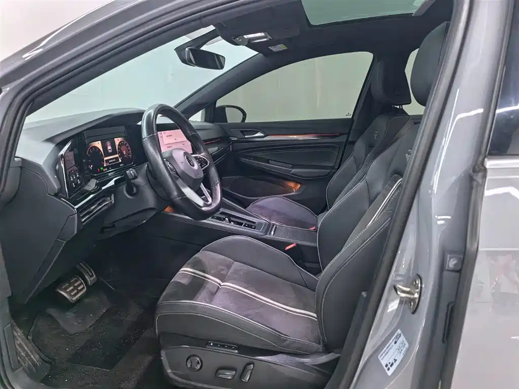 Volkswagen Golf — миниатюра 13
