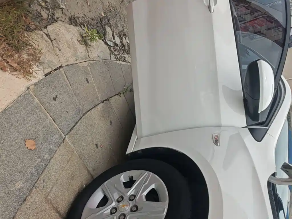 Chevrolet Cavalier — миниатюра 21