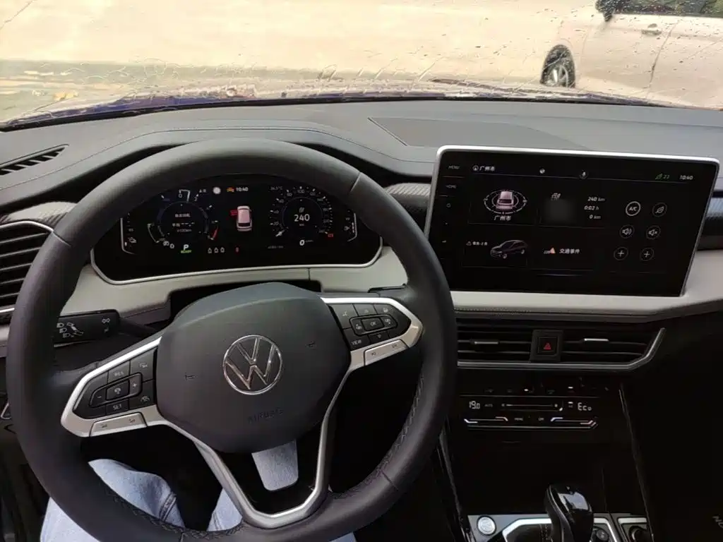 Volkswagen Tayron GTE — миниатюра 10