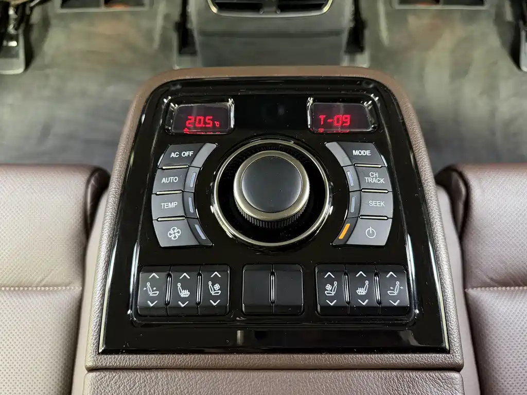 Buick GL8 — миниатюра 42