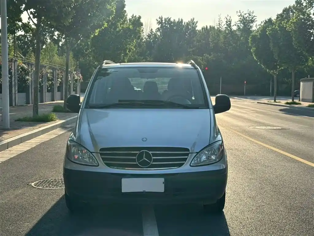 Mercedes-Benz Vito 2010 2.5L