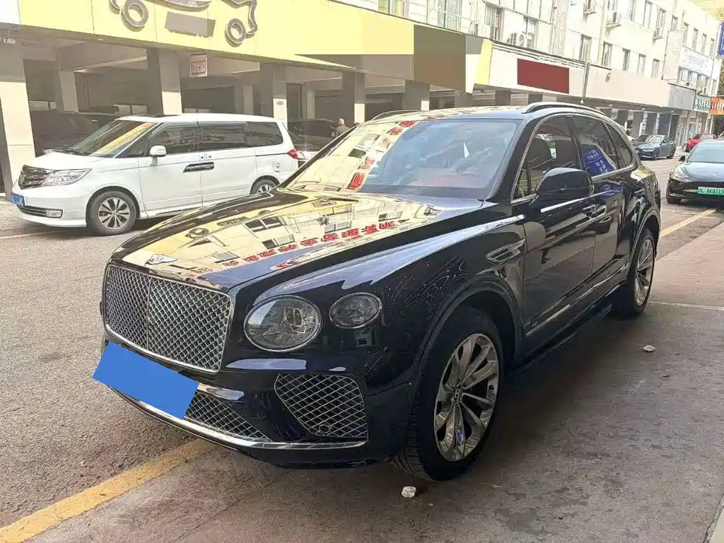 Bentley Bentayga PHEV