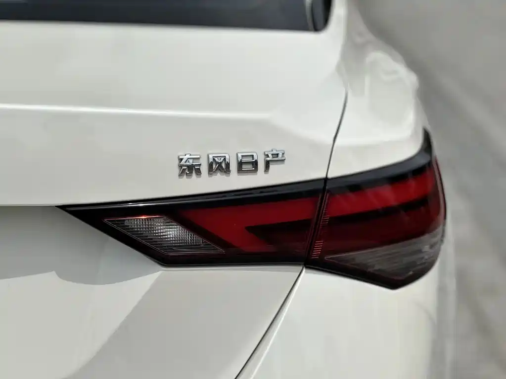 Nissan Sylphy — миниатюра 13