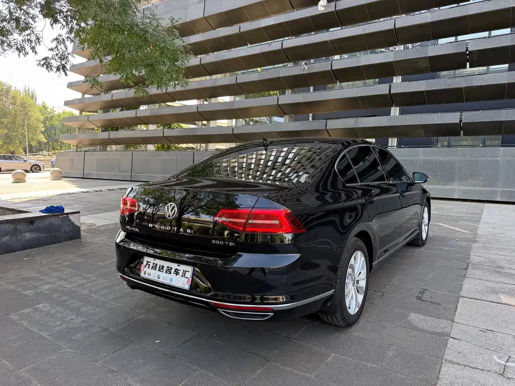 Volkswagen Magotan — миниатюра 4